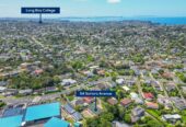 5 bedrooms Classic Kiwi Home on 1105m² section, minutes from Browns Bay beach, 54 Sartors Avenue, Browns Bay, Auckland
