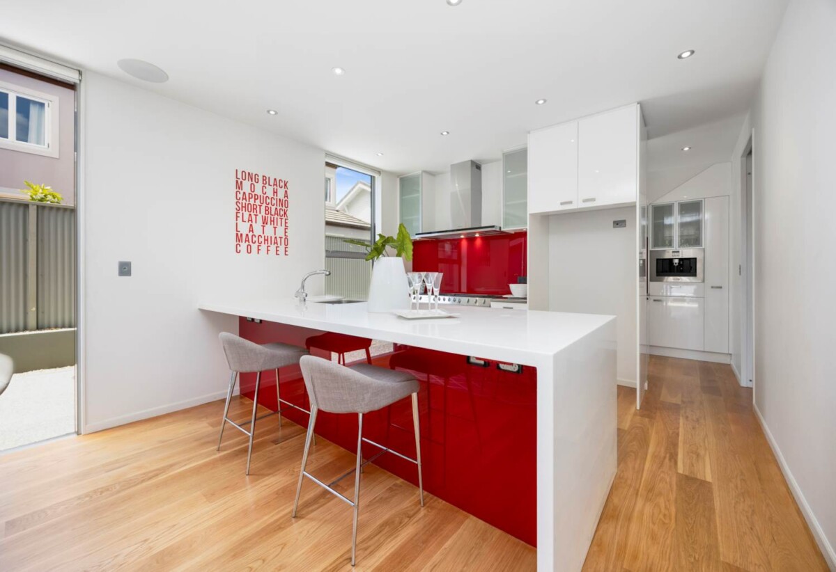Double grammar school zone, Exceptional Solid 5 bedrooms Masonry Residence on 502m2 section, 15 Queen Mary Avenue, Epsom, Auckland