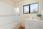 3 bedrooms house, close to schools, parks, Lincoln Road amenities, easy Motorway access, 27 Kona Crescent, Henderson, Auckland