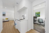 Standalone 1 x 3-beds house + 2 x standalone 2-beds plus study houses on one title and 888m² section, Cash Cow with Huge Development Potential, 10 Francis Street, Takapuna, Auckland