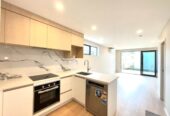 For rent, 2 beds 1.5 baths townhouse, available 20th October, 4/73 Glendale Road, Glen Eden, Auckland