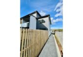 For rent, 2 beds 1.5 baths townhouse, available 20th October, 4/73 Glendale Road, Glen Eden, Auckland