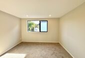 For rent, 2 beds 1.5 baths townhouse, available 20th October, 4/73 Glendale Road, Glen Eden, Auckland