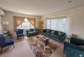 For rent, 4 bedrooms 2 bathrooms house, available 13th November, 13 Fernloche Place, Flat Bush, Auckland