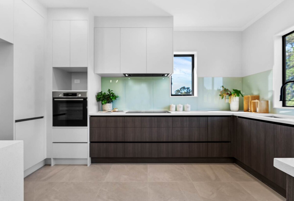 Brandnew Freestanding 5 bedrooms House with Bush Views, minutes from Shopping Centres, parks, schools, Lot 3/76 Ennis Avenue, Pakuranga Heights, Auckland