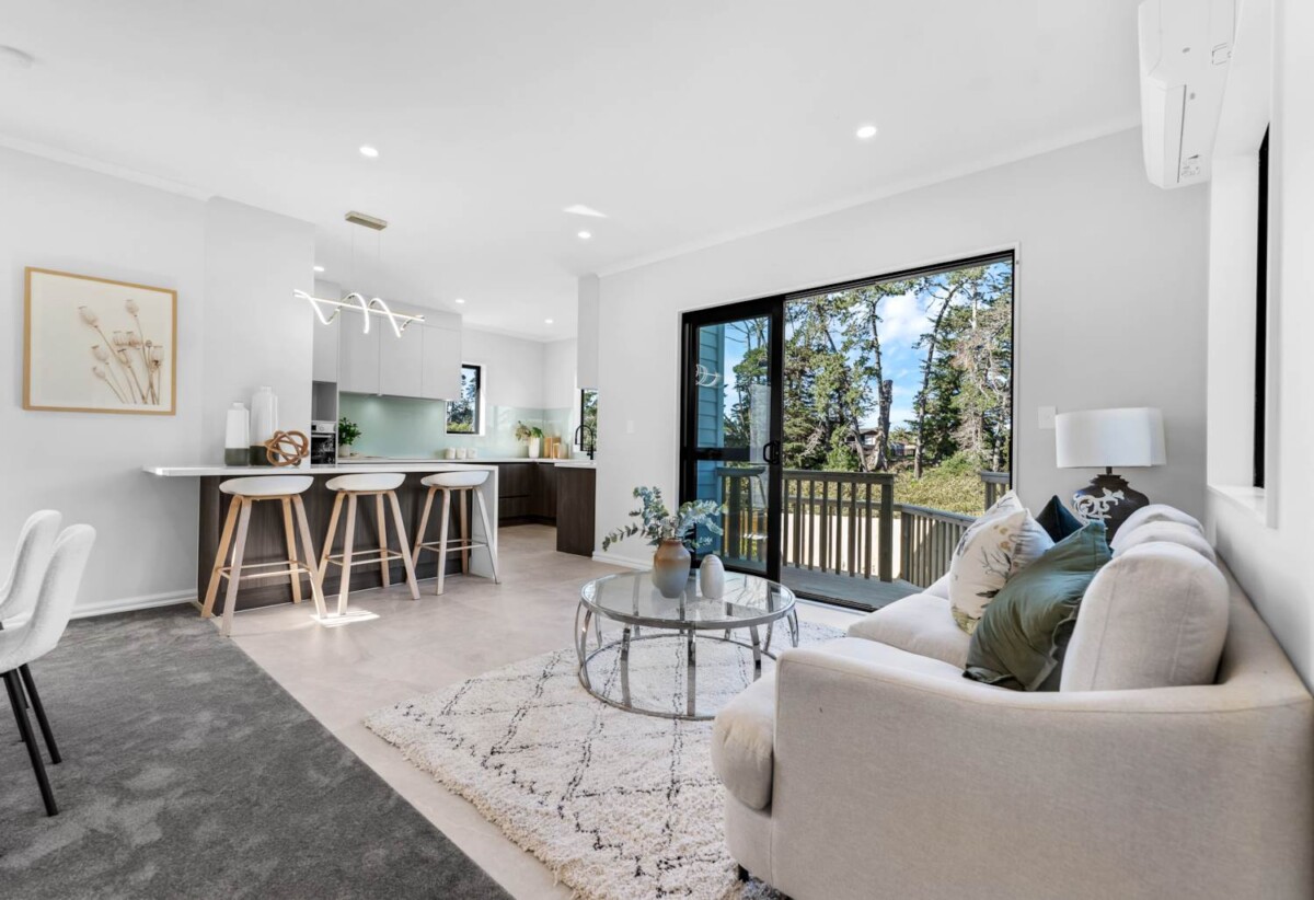 Brandnew Freestanding 5 bedrooms House with Bush Views, minutes from Shopping Centres, parks, schools, Lot 3/76 Ennis Avenue, Pakuranga Heights, Auckland
