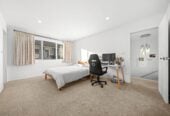 5 bedrooms house, just a short drive from Glenfield Mall, 45A Hogans Road, Glenfield, Auckland