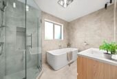 5 bedrooms house, just a short drive from Glenfield Mall, 45A Hogans Road, Glenfield, Auckland