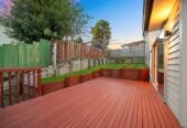 5 bedrooms house, just a short drive from Glenfield Mall, 45A Hogans Road, Glenfield, Auckland