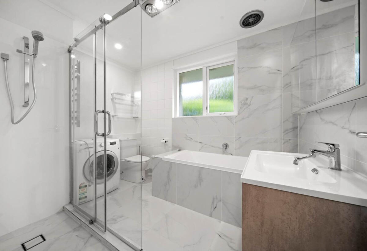2 bedrooms unit, Just a short stroll from Remuera Village, 46 Richard Farrell Avenue, Remuera, Auckland