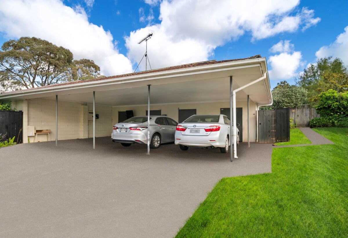 2 bedrooms unit, Just a short stroll from Remuera Village, 46 Richard Farrell Avenue, Remuera, Auckland