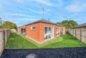 For rent, 4 beds 2 baths house, available 29th November, 6 Shrule Place, East Tamaki, Auckland