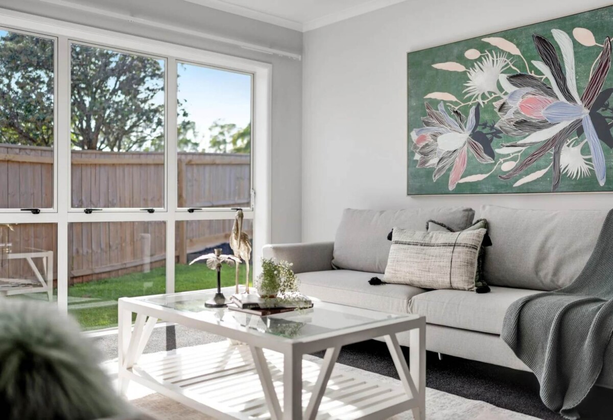 For rent, 4 beds 2 baths house, available 29th November, 6 Shrule Place, East Tamaki, Auckland