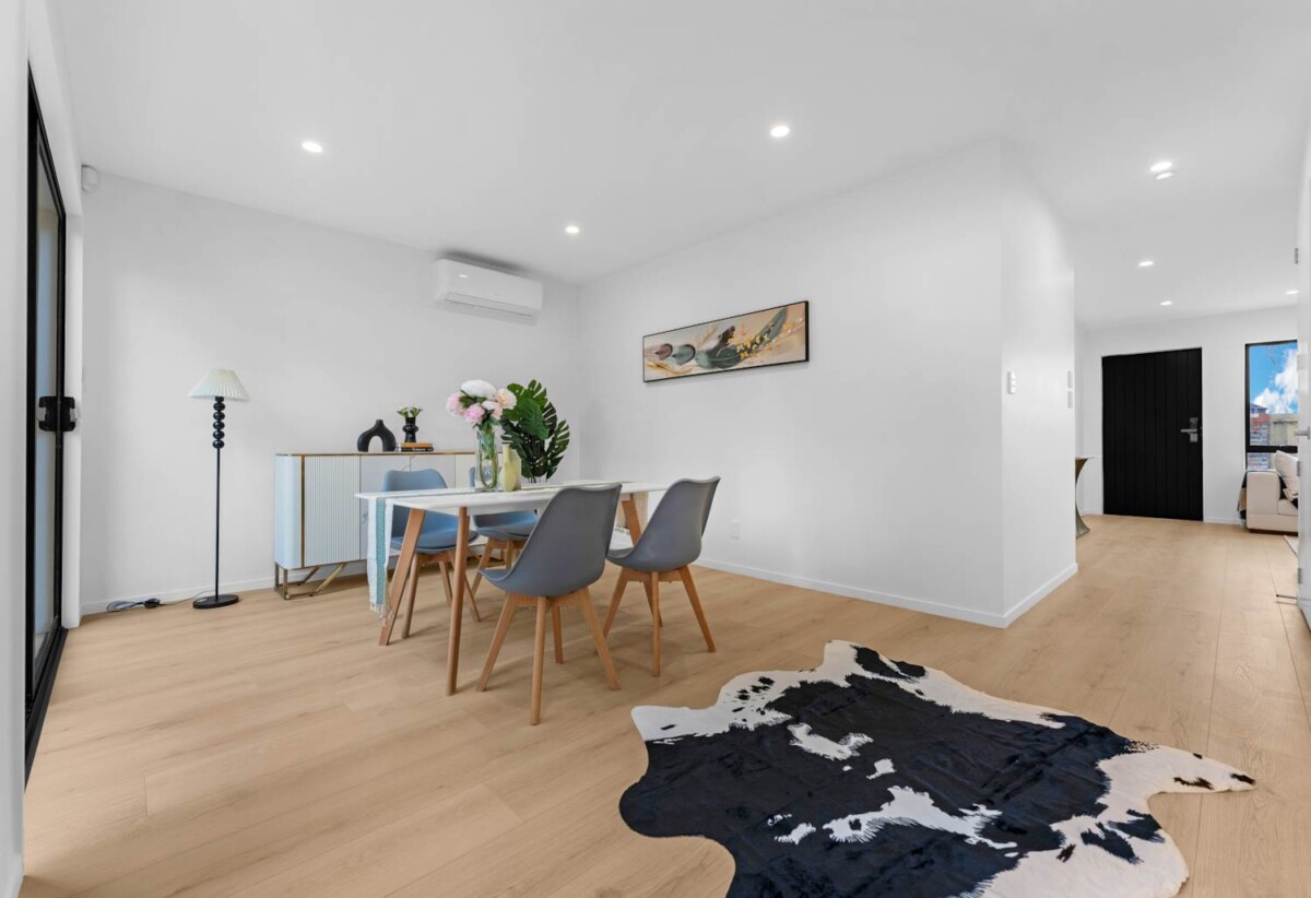 Brandnew Standalone Modern 4 bedrooms House – Walk to Pak’nSave, Lot 2, 25 Tomintoul Place, Highland Park, Auckland