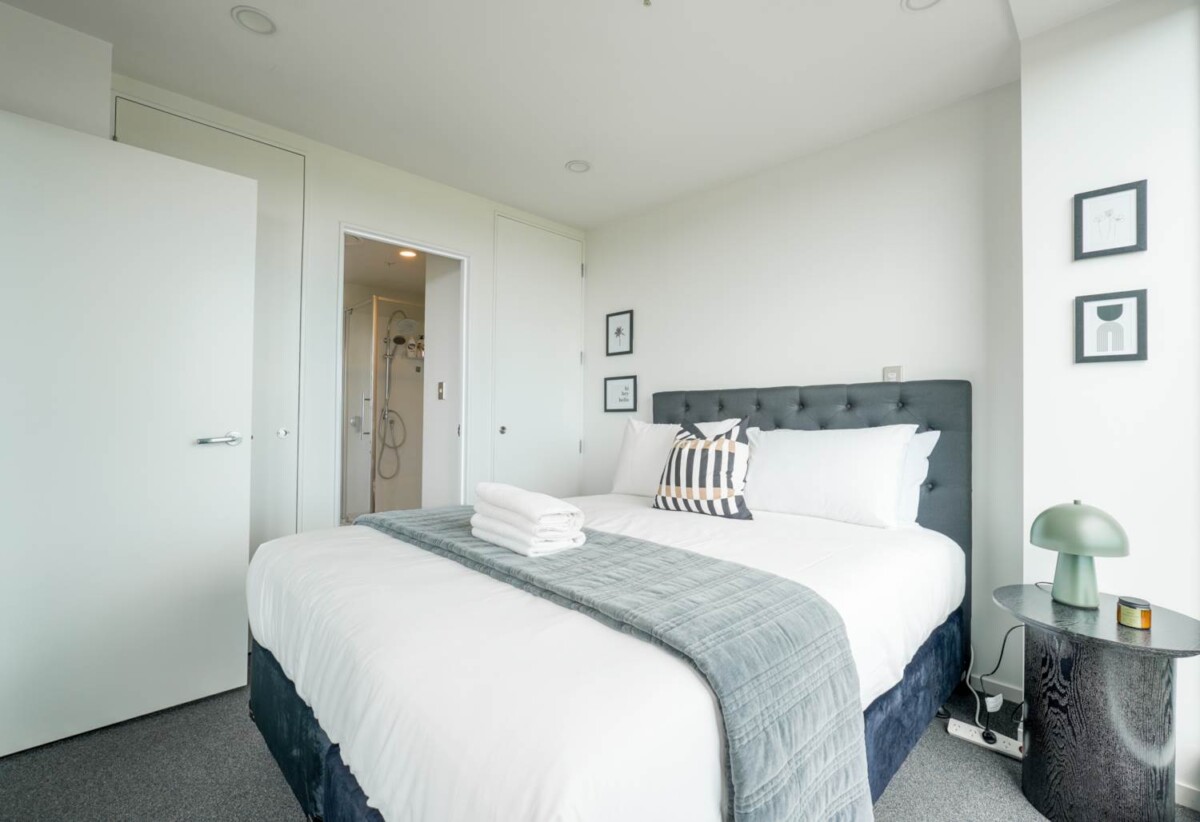 2 bedrooms 1 bathroom apartment, Approx. 55sqm including a decent balcony, 1204/15 Union Street, City Centre, Auckland