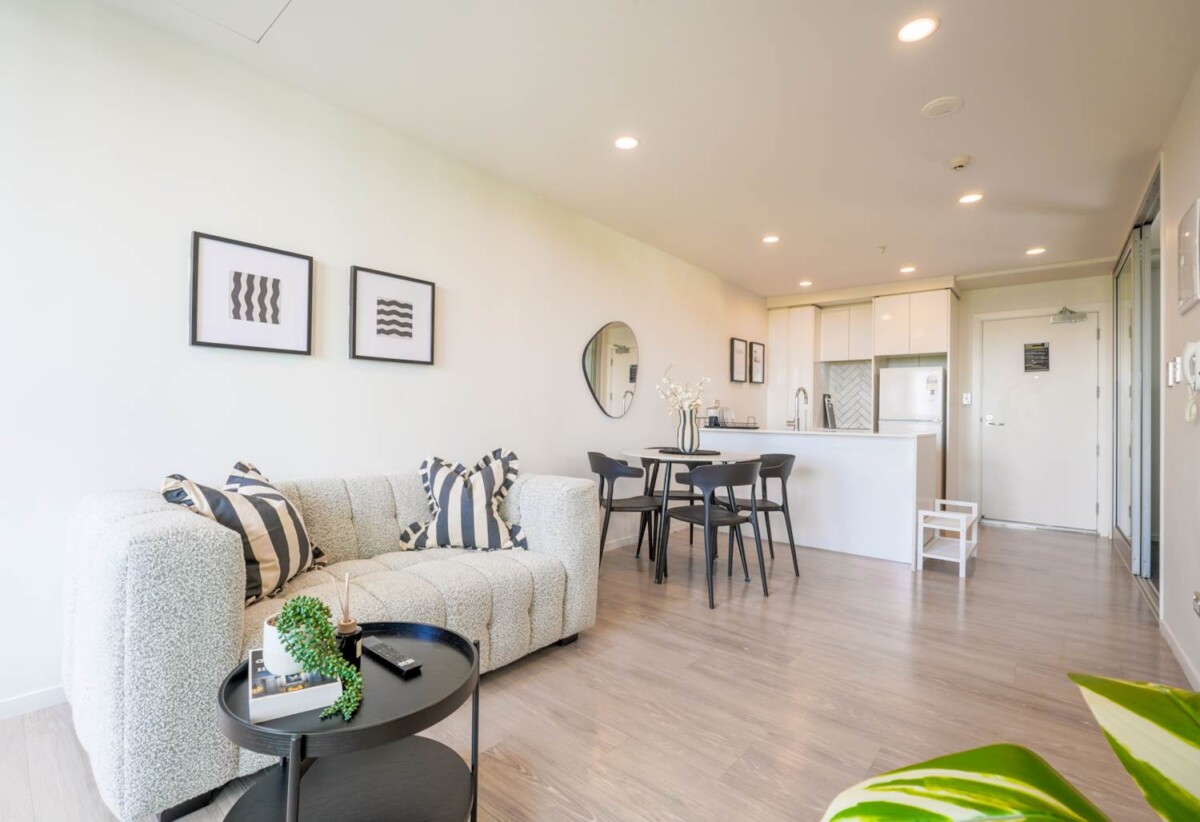 2 bedrooms 1 bathroom apartment, Approx. 55sqm including a decent balcony, 1204/15 Union Street, City Centre, Auckland
