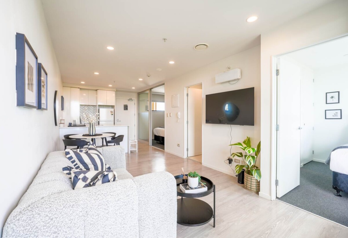2 bedrooms 1 bathroom apartment, Approx. 55sqm including a decent balcony, 1204/15 Union Street, City Centre, Auckland