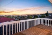 Charming 3 bedrooms + multi-purpose room + a sauna, 38A Waiohua Road, Greenlane, Auckland
