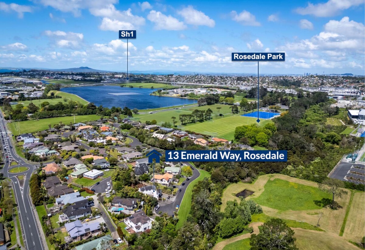 Ignore the CV, Fully Renovated Luxury 5 bedrooms house on 776m² section, 13 Emerald Way, Albany, Auckland
