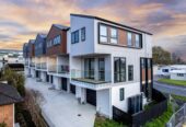 Brand New, Move-In Ready, 3 bedrooms home in the Heart of Pakuranga, 6/2 Reeves Road, Pakuranga, Auckland