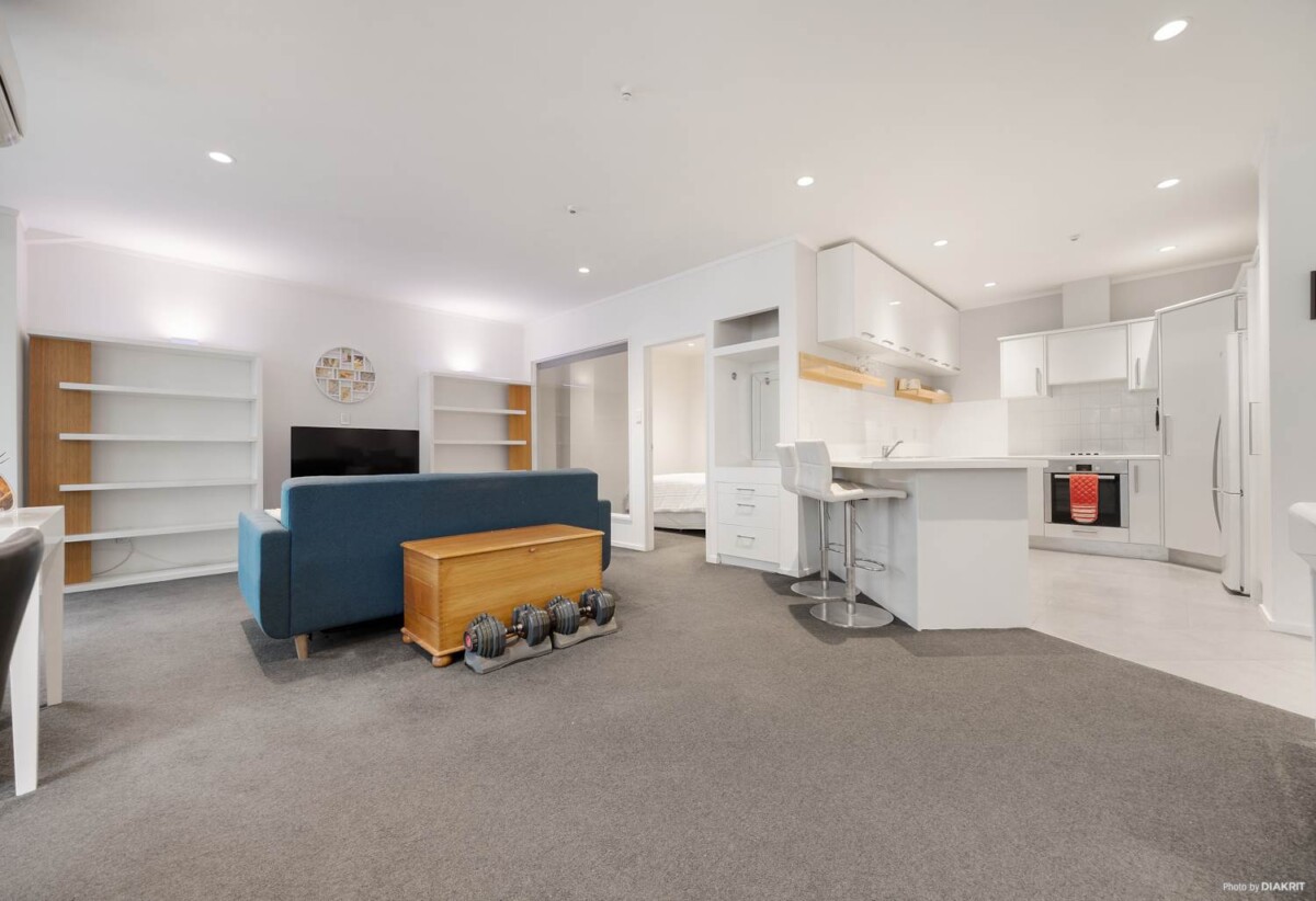 Both Auckland Grammar Schools Zone, 2 beds 1 bath 1 car park apartment, 2I/71-75 Lorne Street, City Centre, Auckland