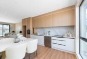 Brand New, Move-In Ready, 3 bedrooms home in the Heart of Pakuranga, 6/2 Reeves Road, Pakuranga, Auckland