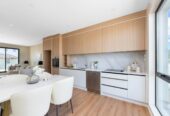 Brand New, Move-In Ready, 3 bedrooms home in the Heart of Pakuranga, 8/2 Reeves Road, Pakuranga, Auckland