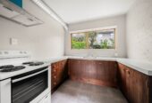 Do-Up or live, 5 bedrooms (3+2) house on 1040m² section, 1A Limmer Place, Browns Bay, Auckland