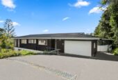 Do-Up or live, 5 bedrooms (3+2) house on 1040m² section, 1A Limmer Place, Browns Bay, Auckland