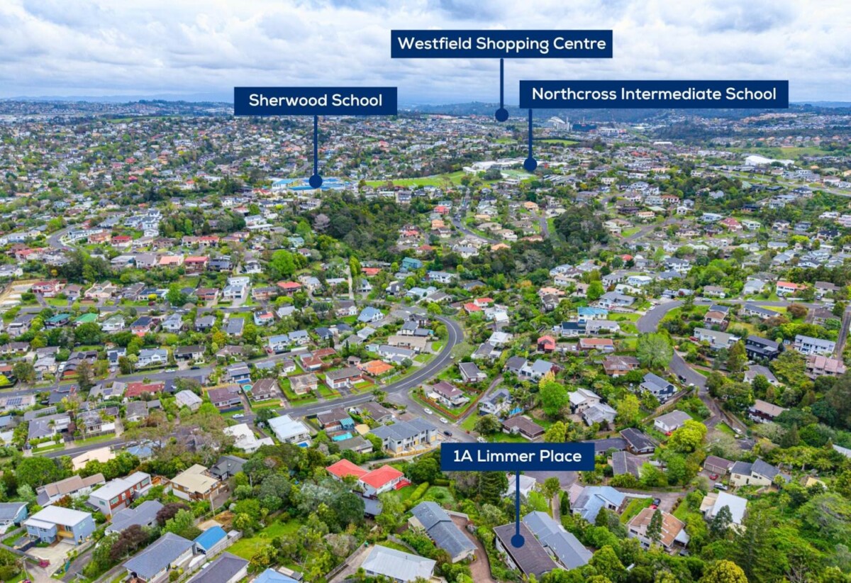 Do-Up or live, 5 bedrooms (3+2) house on 1040m² section, 1A Limmer Place, Browns Bay, Auckland