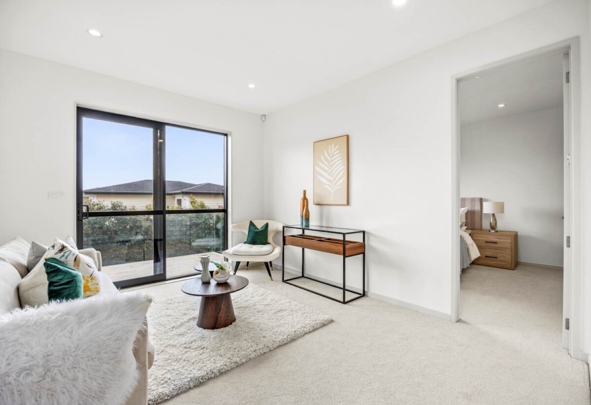 5 bedrooms on 500m² section, close to Albany Mega Centre, top schools, 175 Gills Road, Albany, Auckland