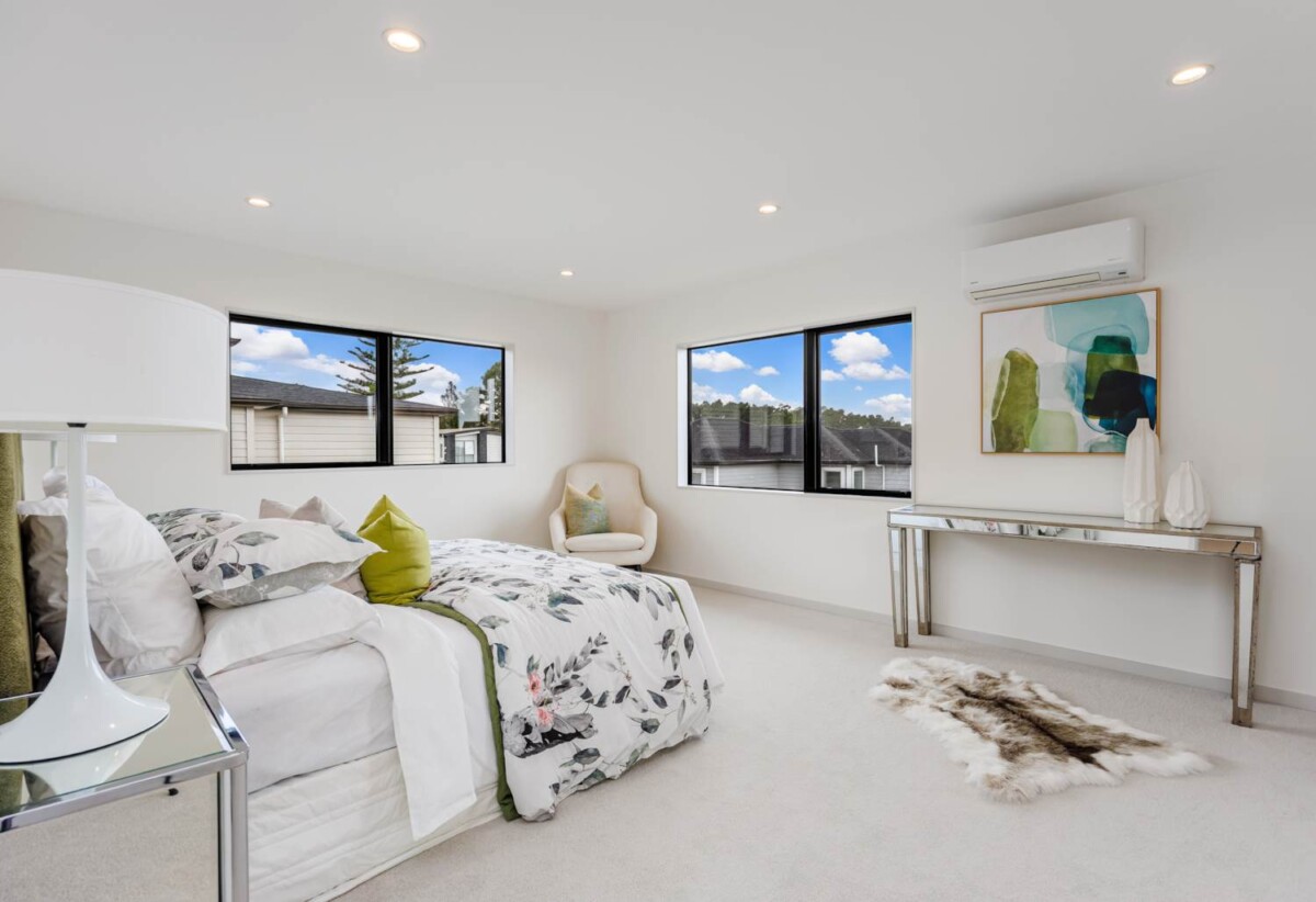 5 bedrooms on 500m² section, close to Albany Mega Centre, top schools, 175 Gills Road, Albany, Auckland