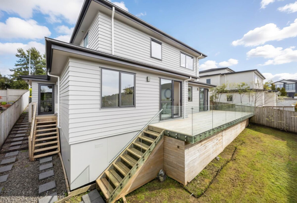 5 bedrooms on 500m² section, close to Albany Mega Centre, top schools, 175 Gills Road, Albany, Auckland