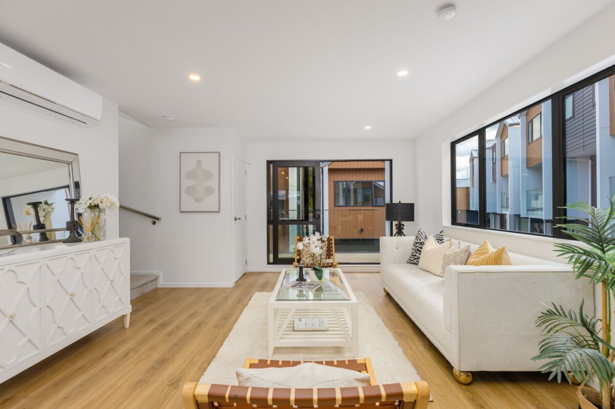 Just minutes from Westgate Shopping Centre and Costco, 3/6 Woodhouse Place, West Harbour, Auckland