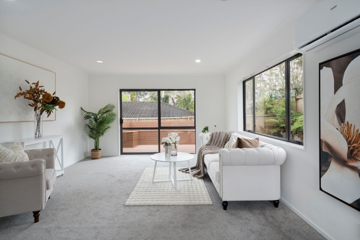 Fresh, Fabulous & Family-Ready in Summerland Zone, 13B Parkcrest Drive, Henderson, Auckland