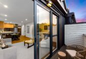 Massive Price Reduction, 3 beds + study 2.5 baths home with garage, zoned for Selwyn College, Baradene College, Remuera Intermediate, Meadowbank School, 4/10 Meadowbank Road, Meadowbank, Auckland
