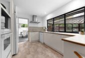 Family circumstances need Must sell, 4 beds house on 837m2 land, zone for Botany Downs School, 25 Lexington Drive, Botany Downs, Auckland