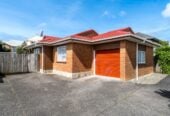 Renovated, freestanding brick & tile 2 bedrooms home, stroll to West City Mall, 2/5 Newington Road, Henderson, Auckland