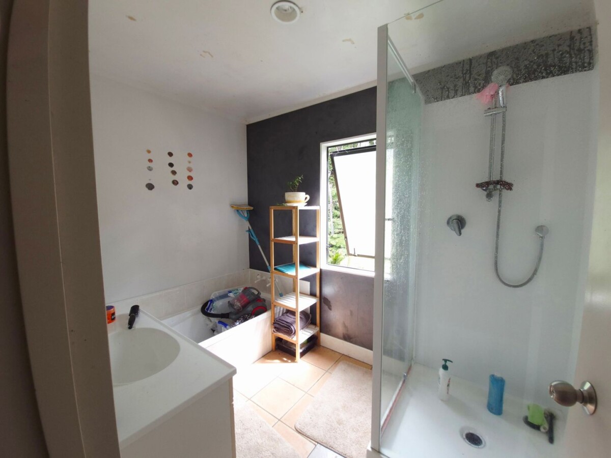 DO UP, 2 bedrooms in Prime Location with Exceptional Convenience, 2/26 Anne Mclean Drive, Bayview, Auckland