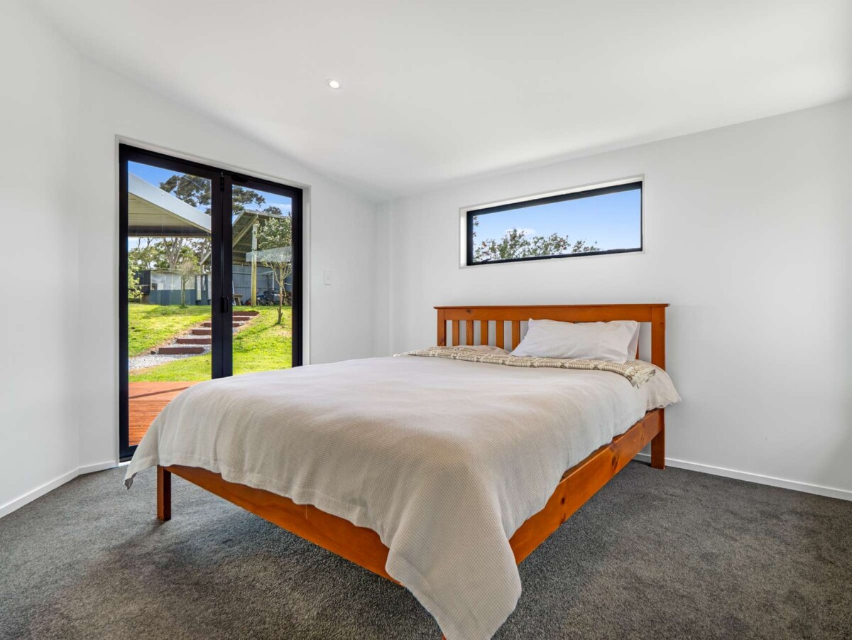 4 bedrooms lifestyle house on 11.45ha land, on the edge of Lake Waikare, 915 Waikare Road, Waerenga, Waikato