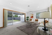 RENOVATED, 3 bedrooms house on 553m2 section, in the Heart of Manurewa, 14 Oxford Road, Manurewa, Auckland