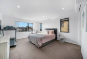 Auction $1 RESERVE, 6 BED & 4 LIVING, vendors are moving further South and don’t intend to wait around, 31 Tims Crescent Flat Bush, Auckland