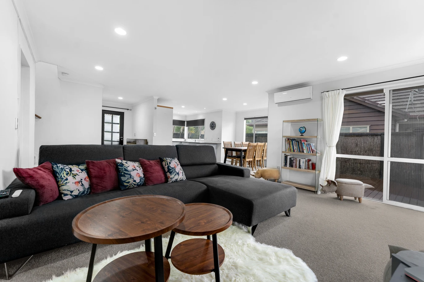 Botany Downs Secondary College zone, Freehold 3 bedrooms home, 18 Fairfield Lane East Tamaki Heights, Auckland