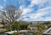 Super Affordable Seaview 3 bedrooms Home, 48B Waddell Avenue, Point England, Auckland
