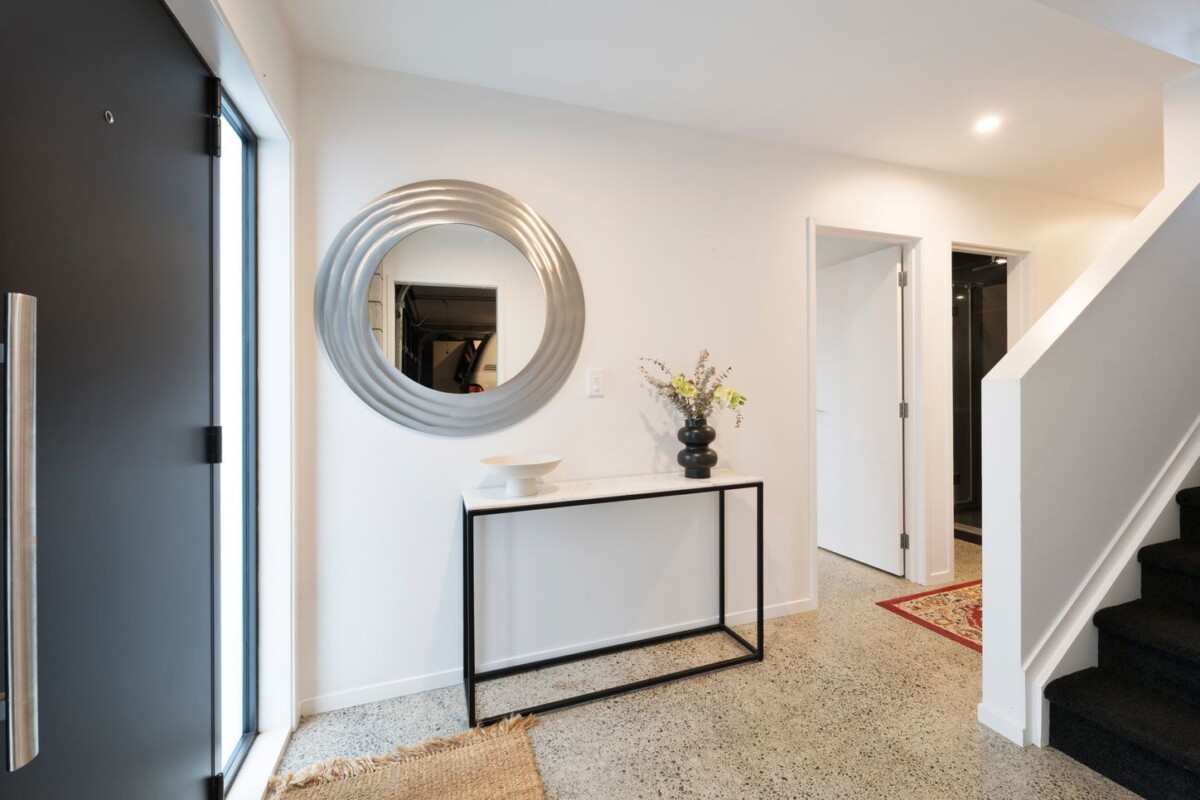 Modern Home + Bonus Sleepout, 239 Metcalfe Road, Ranui, Auckland
