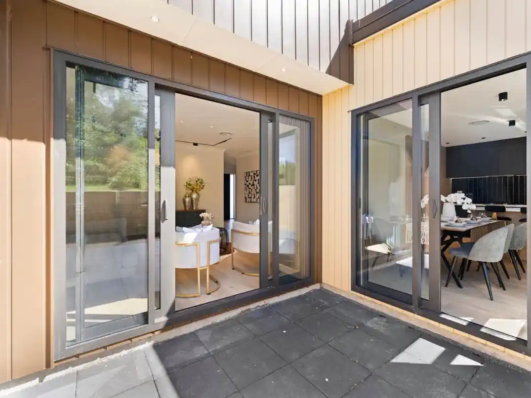 13 Taipahitini Road, Rosehill, Auckland