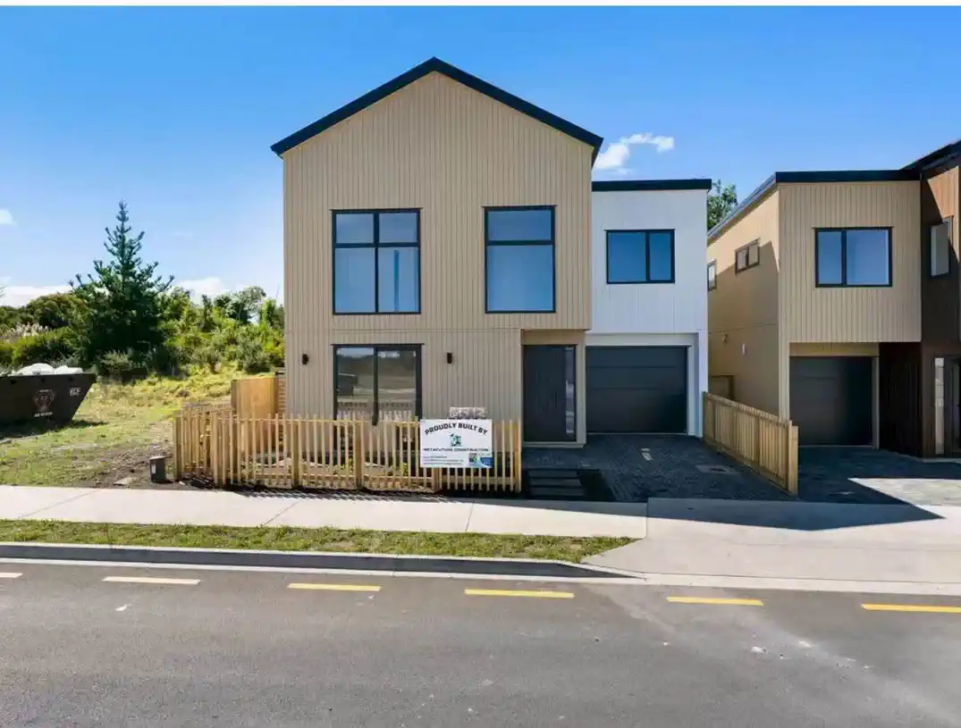 13 Taipahitini Road, Rosehill, Auckland