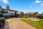 Aucyion $1 RESERVE, 4 bedrooms house on 716m2 land, 21 Rushgreen Avenue Pahurehure, Auckland