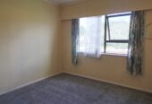 For rent, 3 bedrooms 1 bathroom house, 51 Clayton Ave, Otara, Auckland, Available from 14th Nov