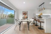 Stylish 4 bedrooms Family Home in Prime Location, Top School Zone, 4/17 Auburn Street, Grafton, Auckland